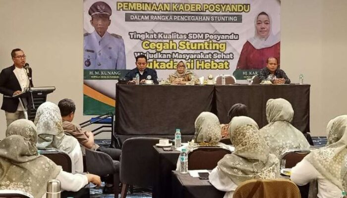 Canggih, Kader Posyandu Desa Sukadami Dibekali Smartphone Tablet