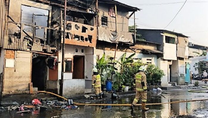 Diduga kebakaran di Jalan Peternakan disebabkan korsleting listrik