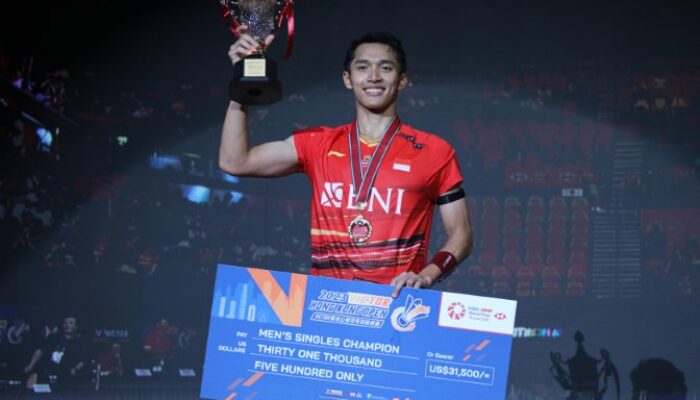 Kalahkan Kenta Nishimoto, Jonatan Christie juara Hong Kong Open 2023