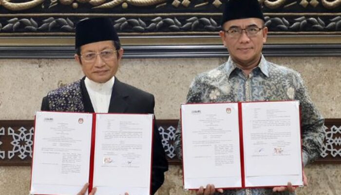 MoU KPU dan Warung Kerukunan Lintas Agama Indonesia Bangkit Sukseskan Pemilu 2024