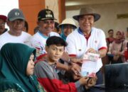 Rangkaian HUT ke-23 Provinsi Banten, Pj Gubernur Banten Al Muktabar Tinjau Penyaluran Bansos