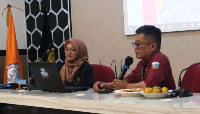 Bijak Bersosial Media, Materi UKM Jurnalistik STAIM Garut