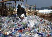 6 Kota Paling Banyak Ditemukan Sampah Plastik Minuman Ringan