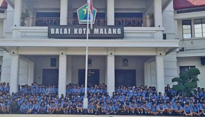 Geruduk Balai Kota, Ratusan Pelajar SMPK St. Maria Perkuat Profil P5 Dalam Kurikulum Merdeka