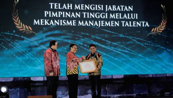 Pemerintah Kota Tangerang Raih Anugerah Meritokrasi 2023