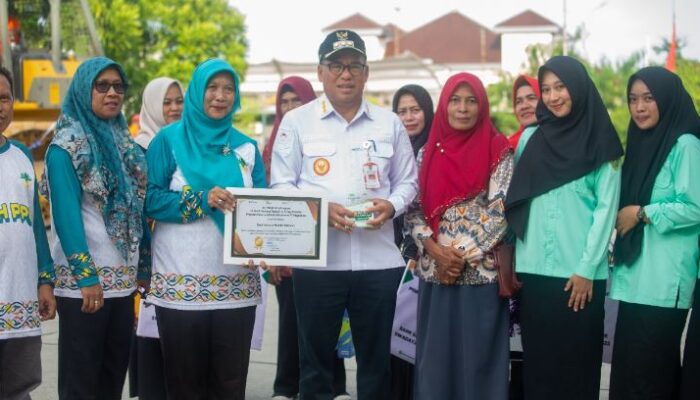 Penajam Paser Utara Terima Bantuan Pengelolaan Persampahan Dari Kementerian LHK dan Balai Prasarana Permukiman Wilayah Kaltim