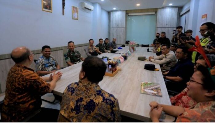 Sachrudin Bersama Forkopimda Monitoring Perayaan Malam Natal di Kota Tangerang