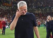 Jose Mourinho Unggah Video Perpisahan dari AS Roma
