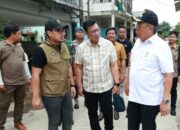 Wali Kota Tangerang Selatan Tinjau TPS Susulan Pemilu 2024: Evaluasi Pelaksanaan dan Harapan Masa Depan