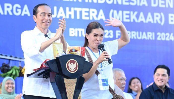 Presiden Joko Widodo Ajak Nasabah PNM Mekaar di Bitung Jaga Semangat Kerja dan Disiplin