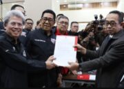 Ganjar Pranowo dan Mahfud MD Ajukan Gugatan ke MK Terkait PHPU Presiden