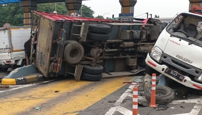 Kronologi Penyebab Kecelakaan Beruntun Gerbang Tol Halim