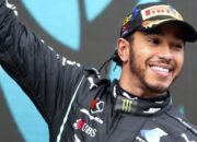 Pebalap F1 Lewis Hamilton Suarakan Dukungan untuk Palestina