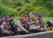 Kapolda Riau Irjen Iqbal Turun Patroli di Sungai Siak untuk Keamanan Mudik Lebaran