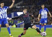 Man City Menang Telak atas Brighton, Arsenal Makin Ketar-ketir