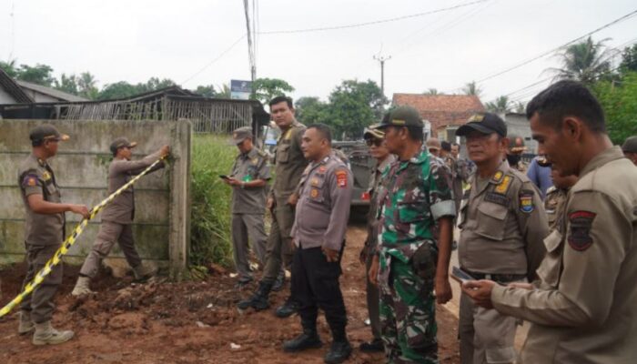 Penyegelan Aktivitas Cut and Fill di Desa Tegalsari oleh Satpol PP Kabupaten Tangerang