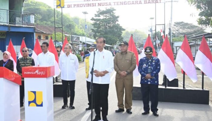 Presiden Jokowi Resmikan Pembangunan Jalan Daerah NTB: Meningkatkan Logistik dan Akses Produktif