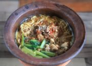 Rasakan Sensasi Mie Coet, Kuliner Unik di Kota Tangerang