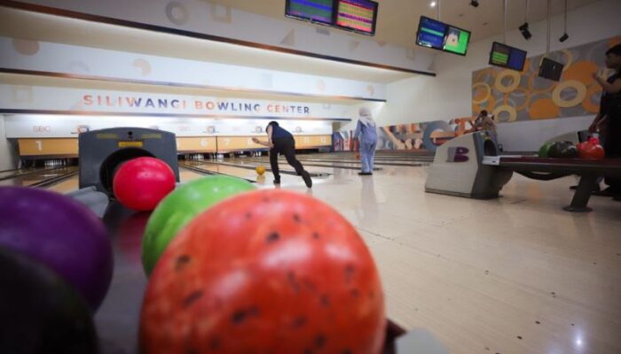 Serunya Bermain Boling di Siliwangi Bowling Center