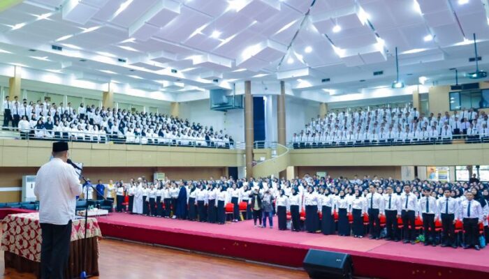 Wali Kota Tangerang Selatan Benyamin Davnie Lantik 1023 Pegawai PPPK di PKN STAN