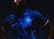 Chelsea Merilis Jersey Terbaru untuk Musim 2024/2025