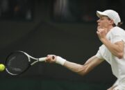 Jannik Sinner Lolos ke Babak Kedua Wimbledon