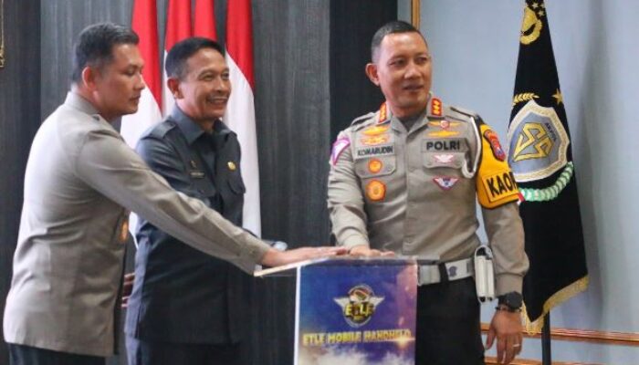 Peluncuran ETLE Mobile Handheld (EMH) Pertama di Indonesia oleh Polresta Malang Kota