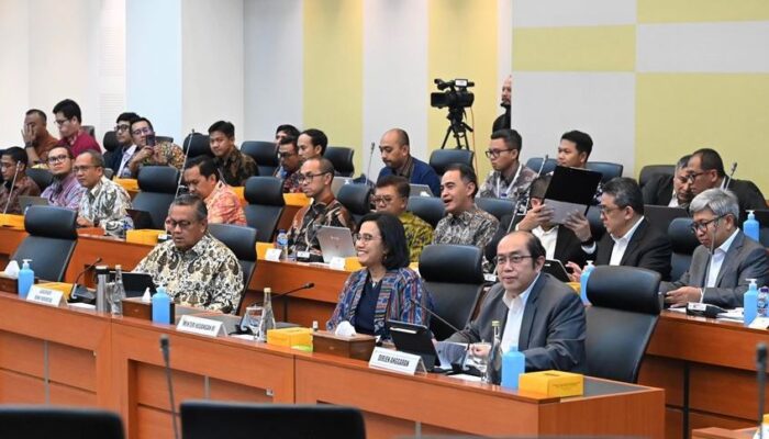 Pemerintah dan Banggar DPR RI Terima Laporan Realisasi APBN 2024