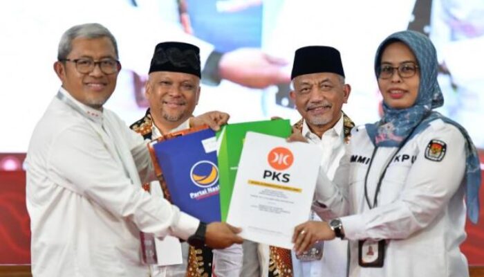 Ahmad Syaikhu dan Ilham Habibie Resmi Daftar sebagai Calon Gubernur dan Wakil Gubernur Jabar 2024