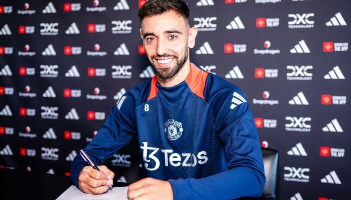 Bruno Fernandes Teken Kontrak Baru, Bertahan di Manchester United Hingga 2027