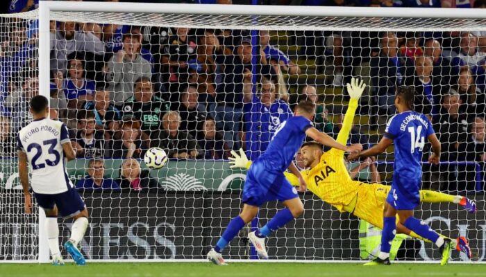 Jamie Vardy Buat Tottenham Menyesal: Leicester vs Spurs 1-1