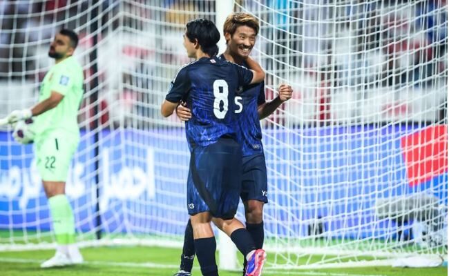 Bahrain vs Jepang, Hancurkan Bahrain 5-0 Samurai Biru Ke Puncak Grup C