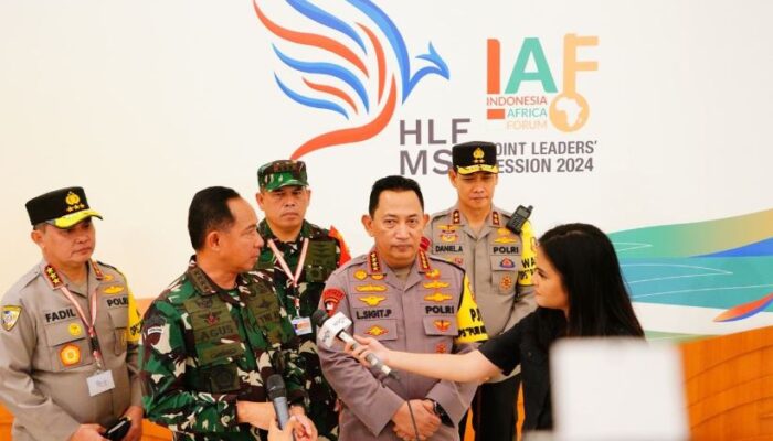 Kapolri dan Panglima TNI Tinjau Pengamanan KTT IAF ke-2 dan HLF di Bali