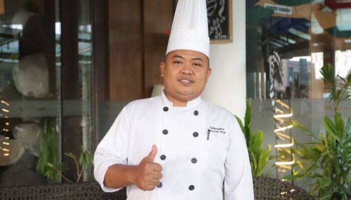 Nongkrong Asyik di Lobby Cafe Grand Soll Marina