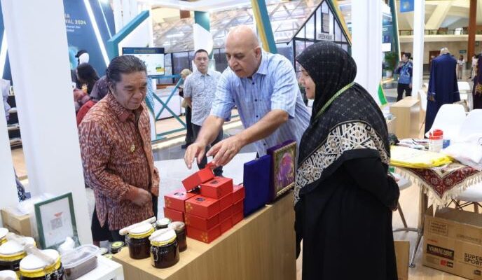 Pj Gubernur Banten Al Muktabar Hadiri Pembukaan Indonesia Sharia Economic Festival 2024 di Jakarta