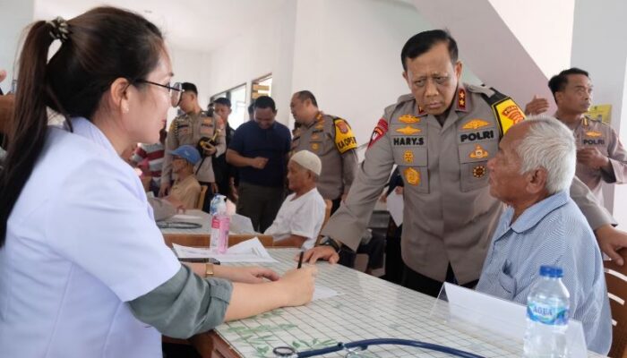 HUT ke-74 Polairud: Pengobatan Gratis dan Bantuan Sembako untuk Warga Tanjung Palas