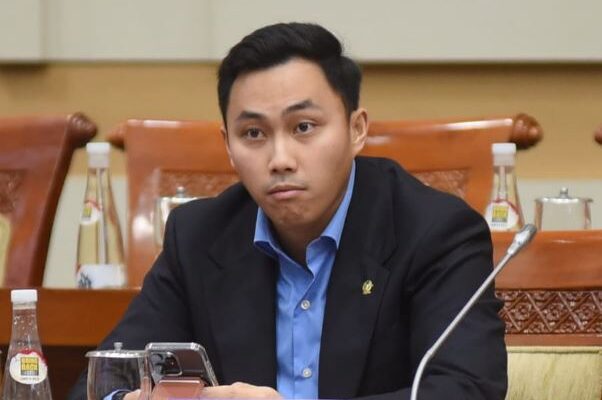 Anggota Komisi III DPR RI Stevano Rizki Adranacus Soroti Maraknya Judi Online yang Libatkan Oknum Kemkominfo