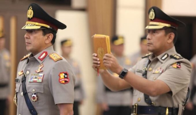 Polri Lantik Wakapolri dan Irwasum Baru: Komjen Ahmad Dofiri dan Irjen Dedi Prasetyo Resmi Menjabat