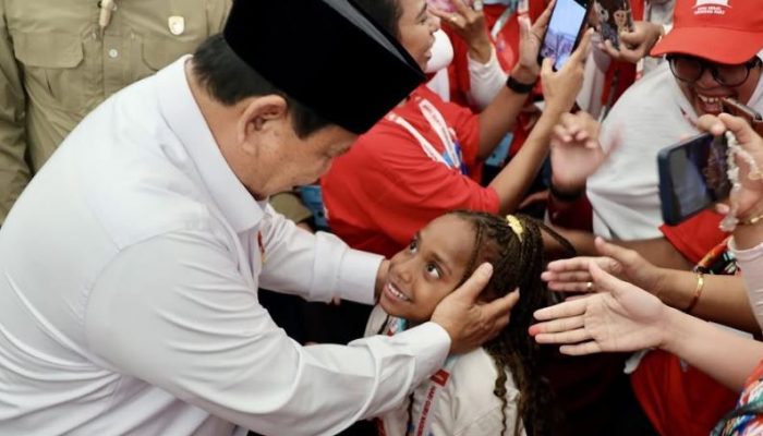 Presiden Prabowo Peringati Hari Guru Nasional 2024: Alokasi Anggaran Pendidikan Tertinggi dalam Sejarah