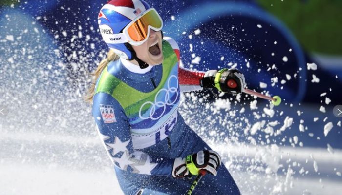 Lindsey Vonn Kembali Berlomba Ski Downhill di Usia 40: Peluang dan Tantangan Setelah 6 Tahun Absen