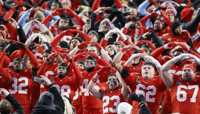 Ohio State Menang 42-17 Atas Tennessee, Siap Ulangi Pertandingan di Rose Bowl