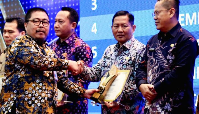 Pemkot Tangerang Raih Peringkat Ketiga Keterbukaan Informasi Publik 2024