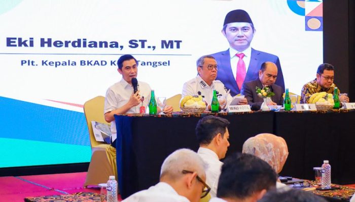 Benyamin Davnie Ingatkan Perangkat Daerah Fokus Penyusunan LKPD 2024 untuk Perencanaan 2025