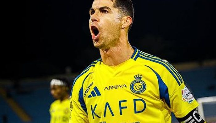 Cristiano Ronaldo dan Sepatu Emas Liga Roshn Saudi Pada Laga Al-Raed vs Al-Nassr