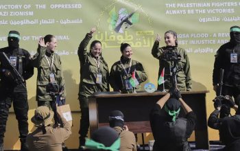 Hamas Bebaskan 4 Tentara Wanita Israel, 200 Tahanan Palestina Dibebaskan Israel