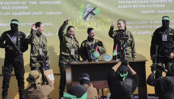 Hamas Bebaskan 4 Tentara Wanita Israel, 200 Tahanan Palestina Dibebaskan Israel