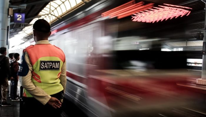 Stasiun Karet Bakal Ditutup, Naik-Turun di BNI City