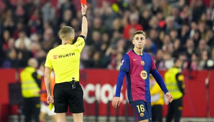 10 Pemain Barcelona Kalahkan Sevilla, Dekati Puncak Klasemen La Liga Spanyol