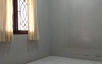 Dijual Rumah Strategis di Vila Dago Pamulang Pinggir jalan raya 008