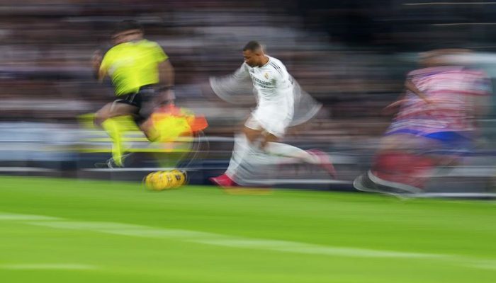 Julian Alvarez dan Mbappe Cetak Gol Penting, Real Madrid Imbang 1-1 Lawan Atletico Madrid di La Liga Spanyol